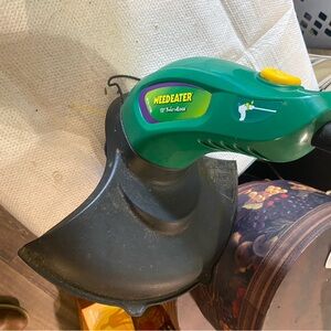 Electric Trimmer - Green and Black